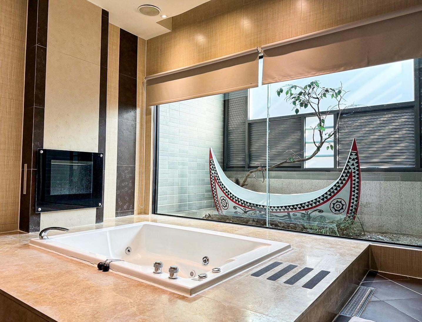 All-Ur Boutique Motel -Chia Yi Branch Chiayi City Exterior photo