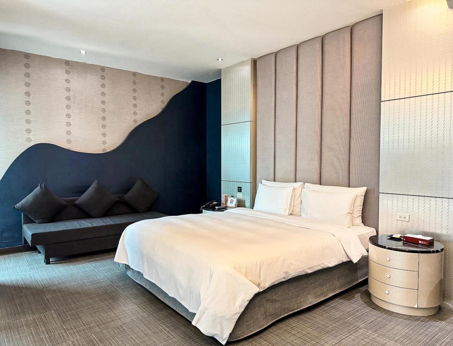 All-Ur Boutique Motel -Chia Yi Branch Chiayi City Exterior photo