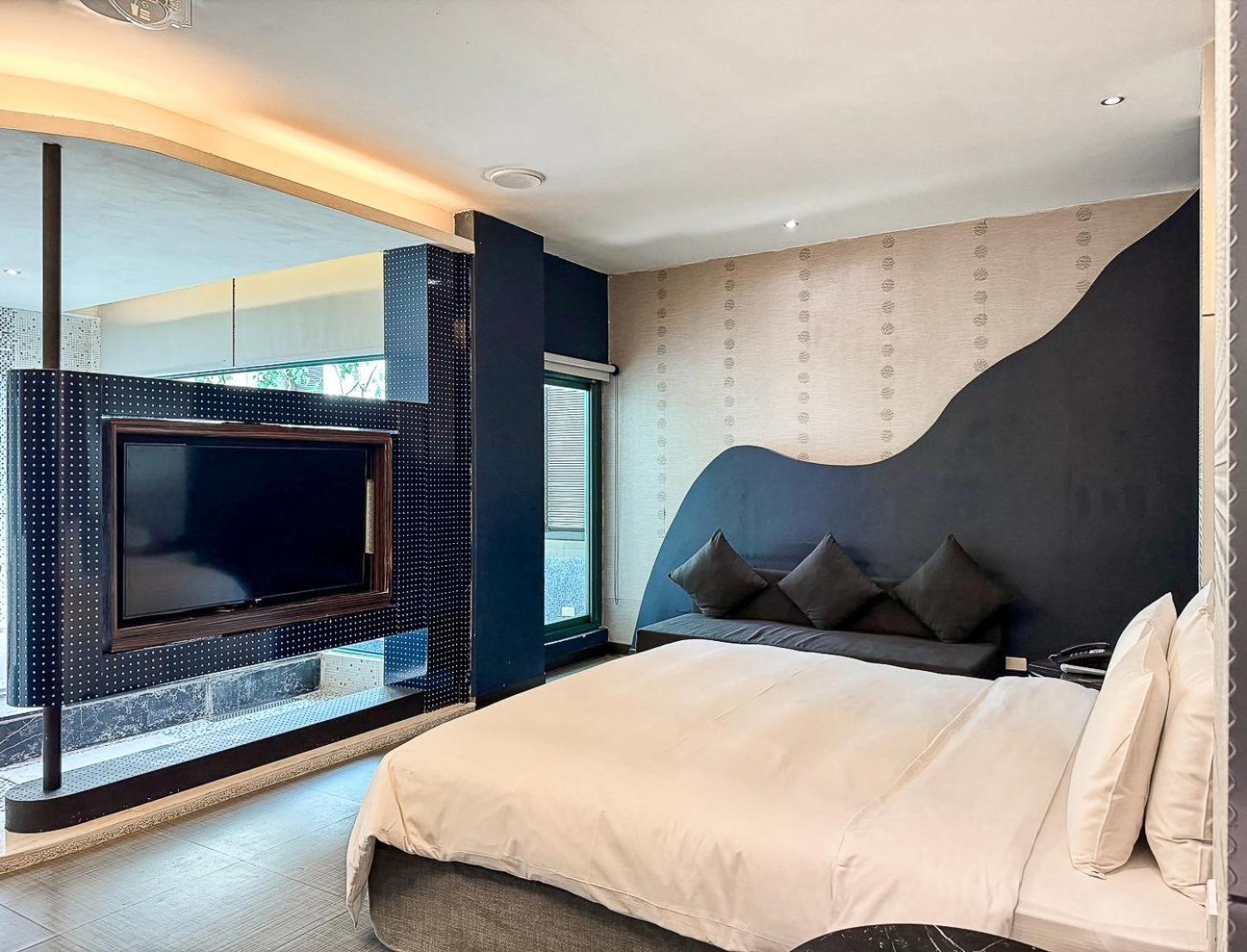 All-Ur Boutique Motel -Chia Yi Branch Chiayi City Exterior photo